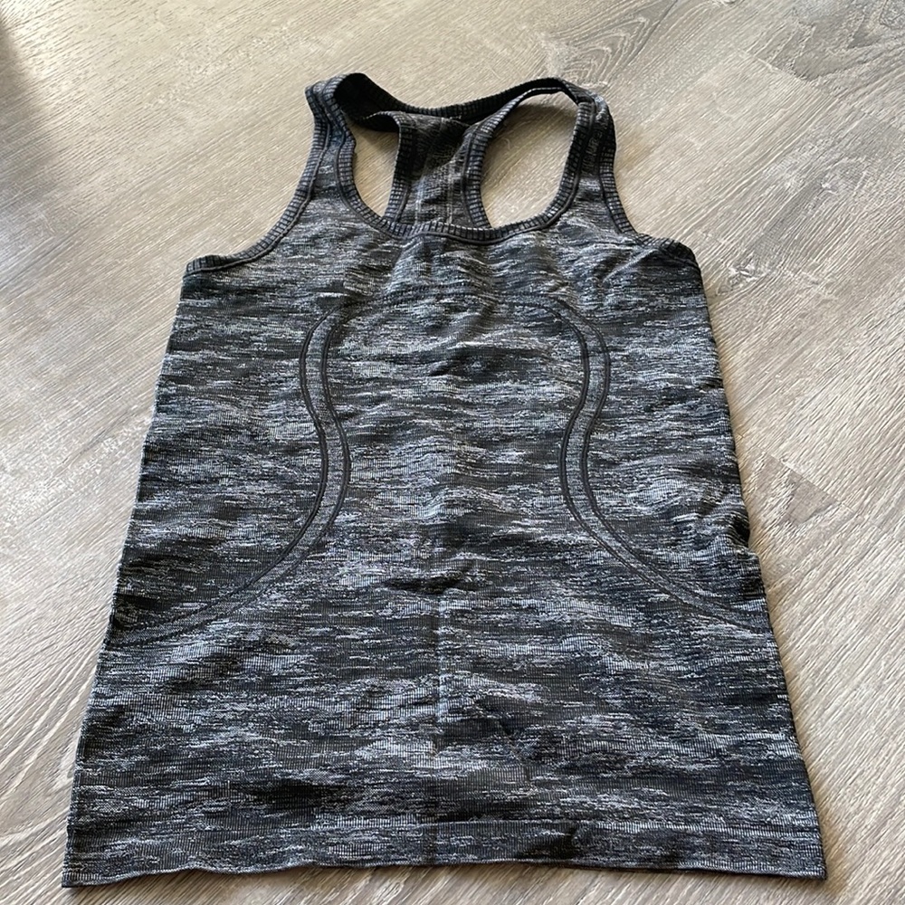 Lululemon Swiftly Tech Racerback